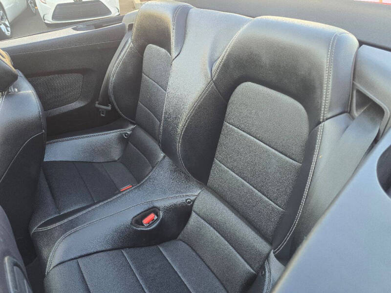 2023 Ford Mustang EcoBoost Premium