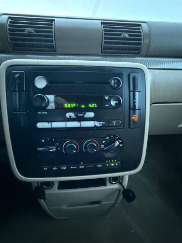 2005 Ford Freestar SES