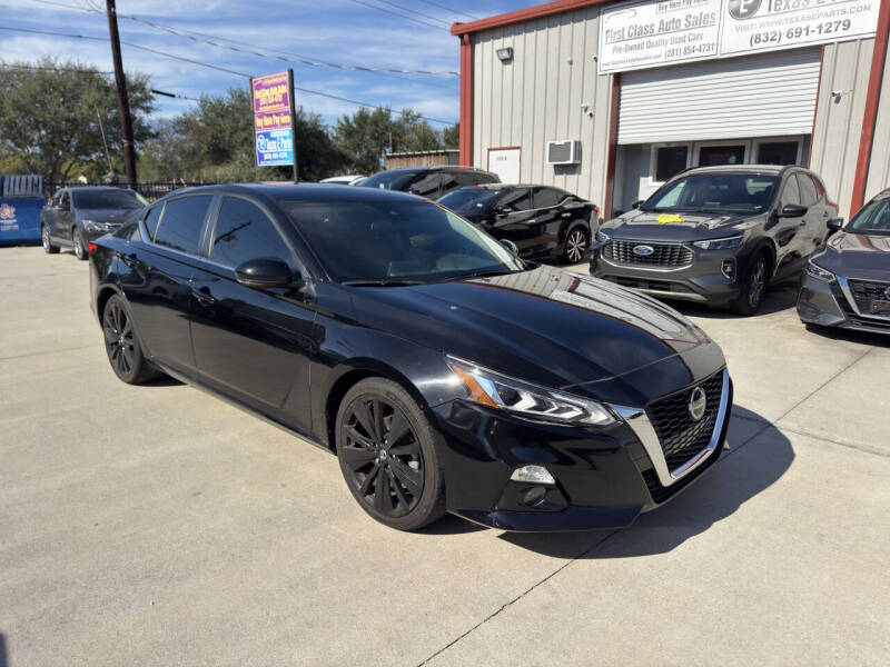 2022 Nissan Altima 2.5 SR