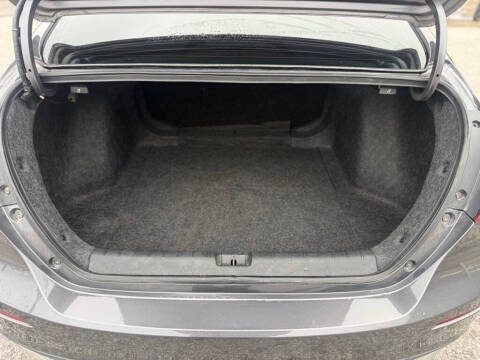 2022 Honda Insight Touring