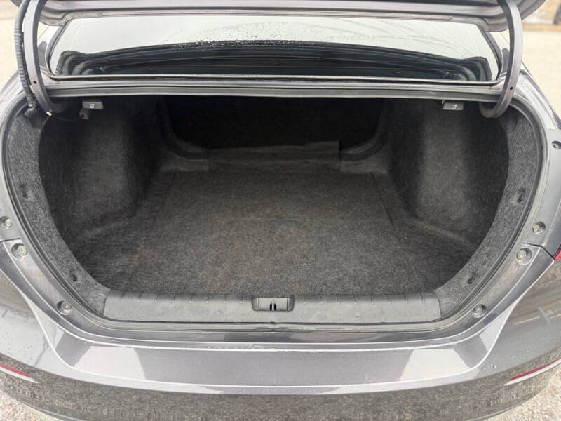 2022 Honda Insight Touring