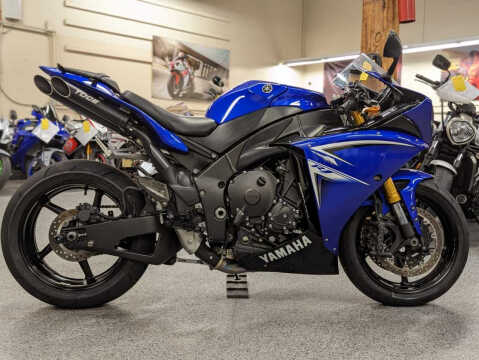 Yamaha YZF-R1 Image