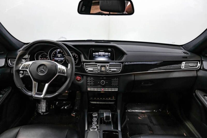 2016 Mercedes-Benz E-Class AMG E 63 S