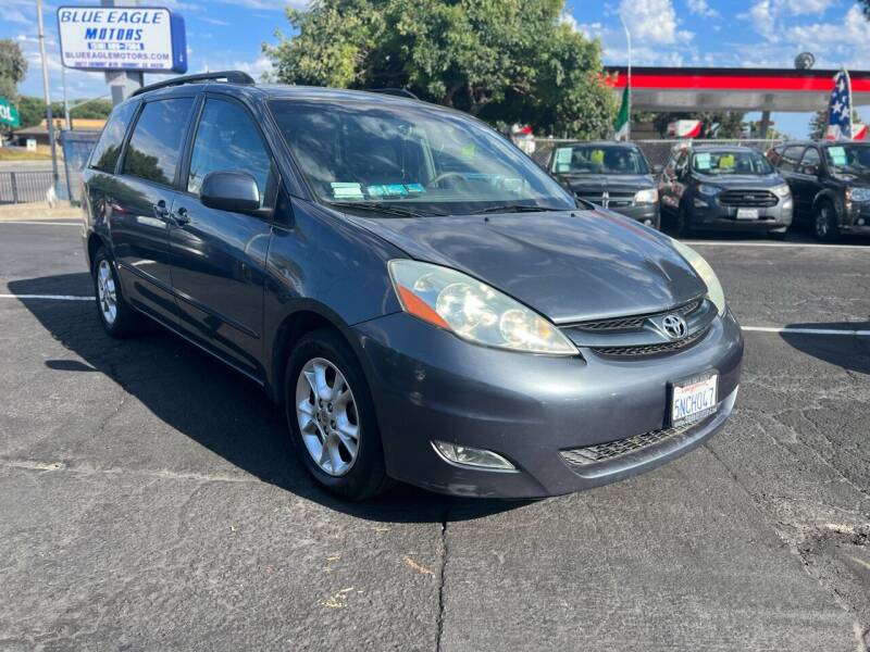 2006 Toyota Sienna for sale at Blue Eagle Motors in Fremont CA