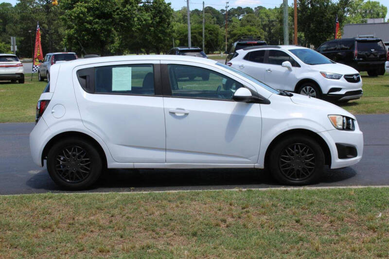 2015 Chevrolet Sonic LS Auto