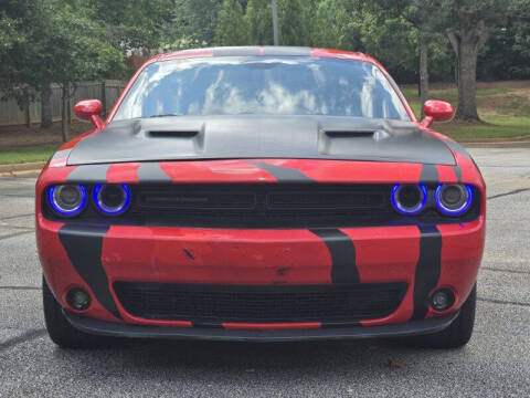 2016 Dodge Challenger SXT Plus