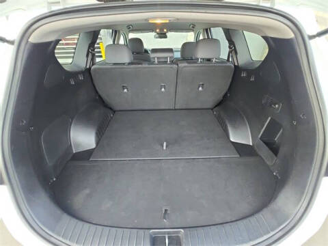 2019 Hyundai Santa Fe SE 2.4L