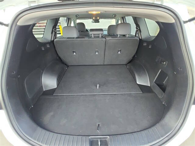 2019 Hyundai Santa Fe SE 2.4L