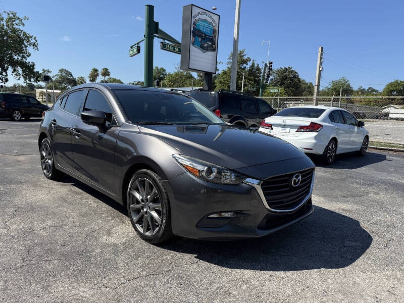 2018 Mazda MAZDA3 Touring