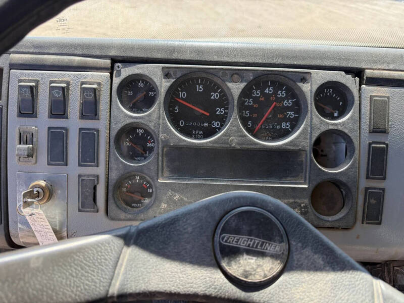 1992 Freightliner FL70