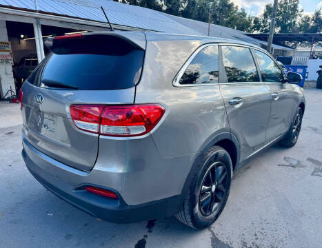 2018 Kia Sorento LX
