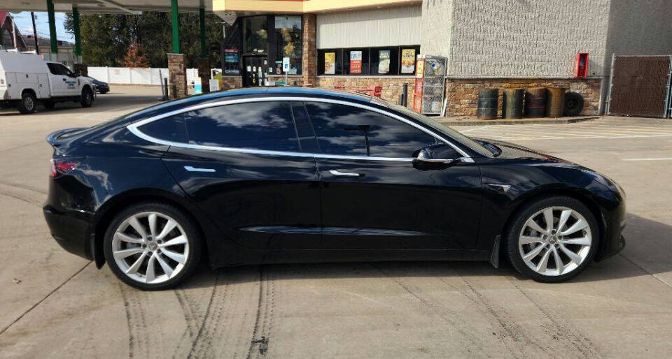 2018 Tesla Model 3 Long Range's photo