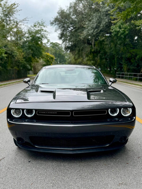 2015 Dodge Challenger SXT