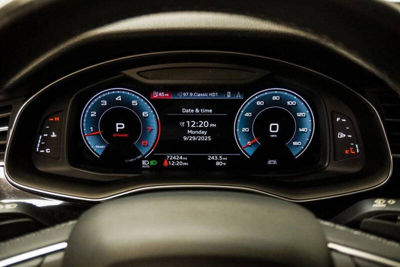 2021 Audi Q8 quattro Premium Plus 55 TFSI