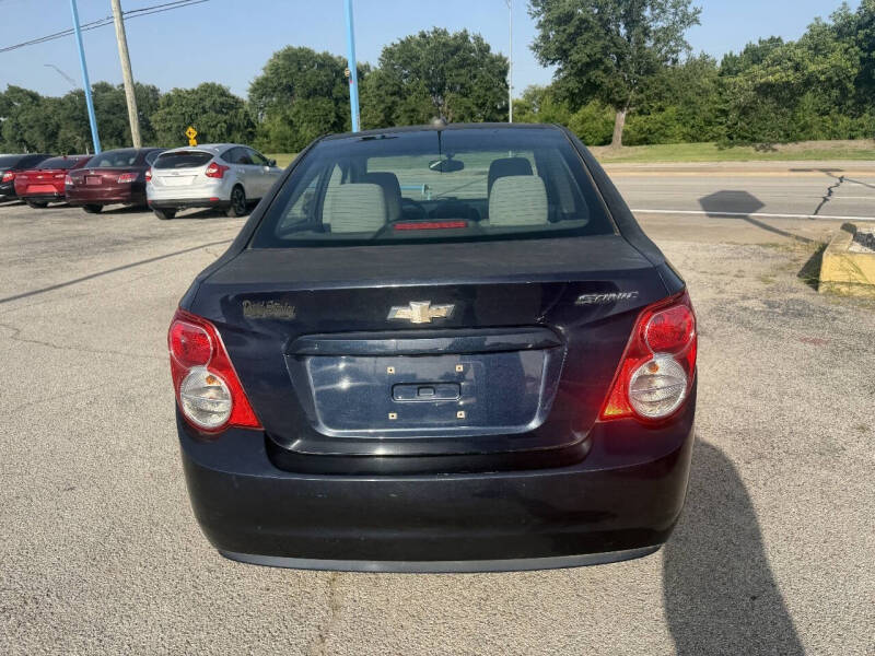 2015 Chevrolet Sonic LS Auto