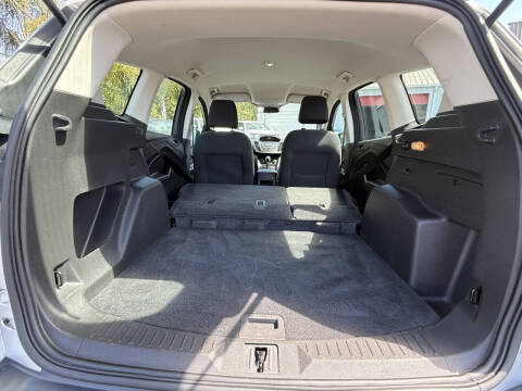 2016 Ford Escape S