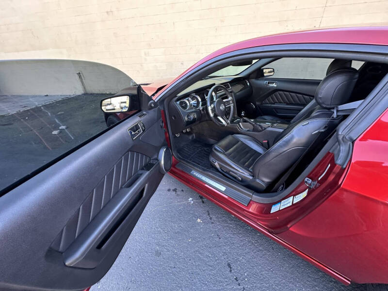 2013 Ford Mustang GT Premium