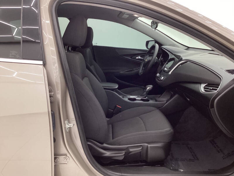 2024 Chevrolet Malibu LS