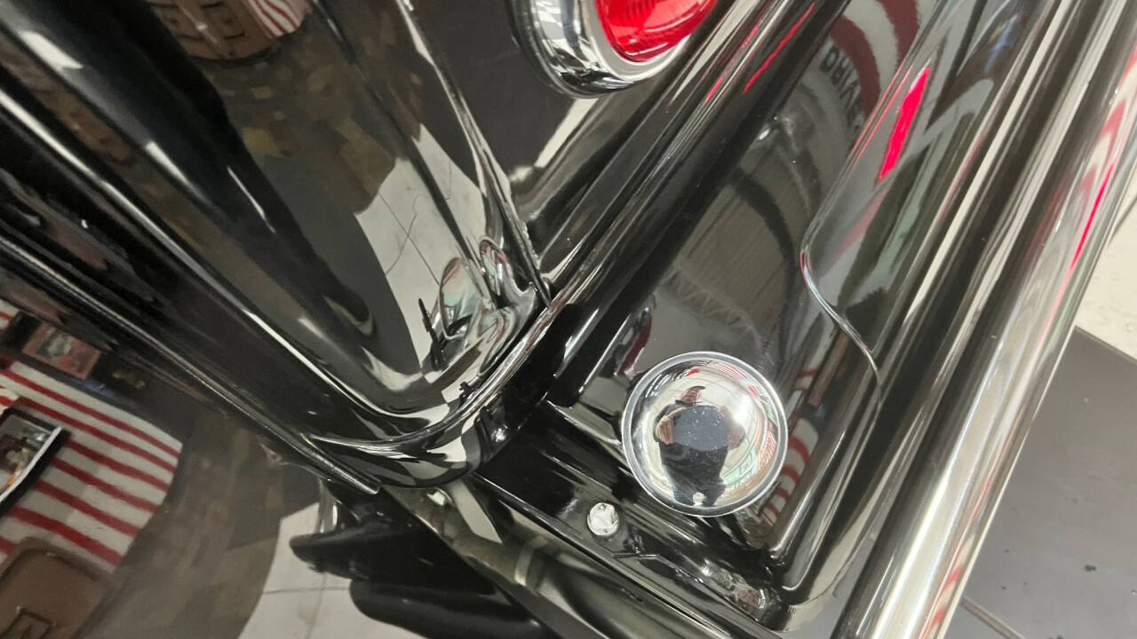 1930 Ford Model A 33