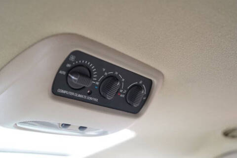 2002 Cadillac Escalade