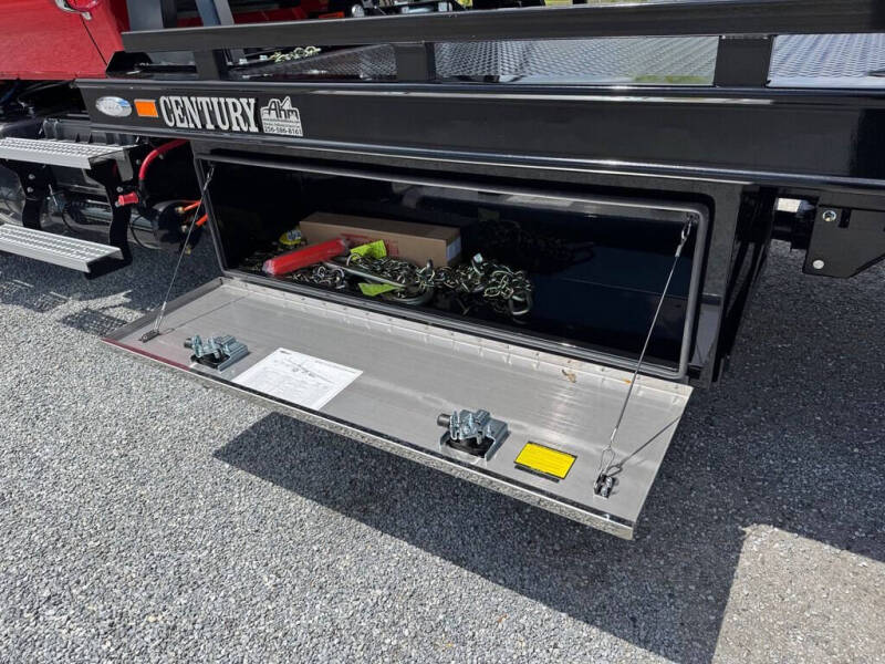 2025 International MV607