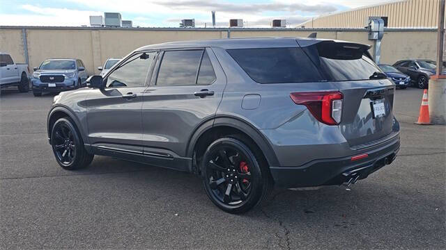 2022 Ford Explorer ST