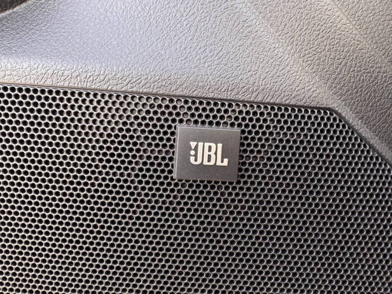 2017 Toyota Avalon XLE