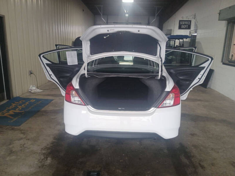 2017 Nissan Versa 1.6 S Plus