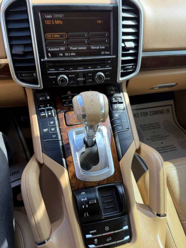 2012 Porsche Cayenne Tiptronic