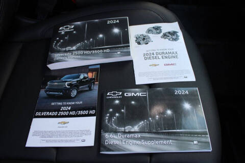 2024 Chevrolet Silverado 3500HD CC