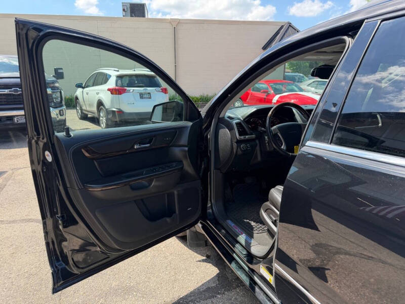 2016 GMC Acadia Denali