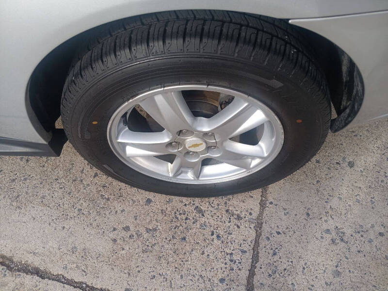 2005 Chevrolet Malibu Maxx LS