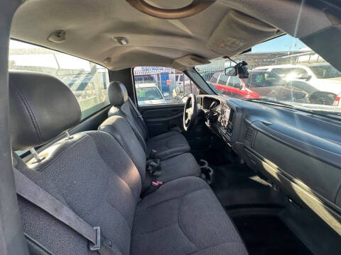 2004 GMC Sierra 3500