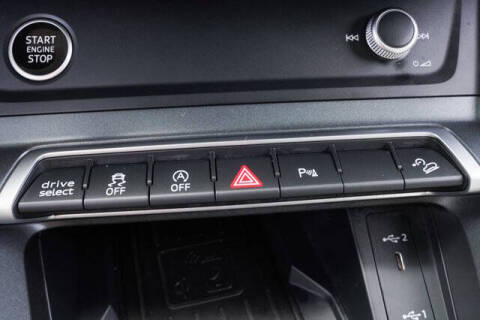 2024 Audi Q3 quattro S line Prem Plus 45 TFSI