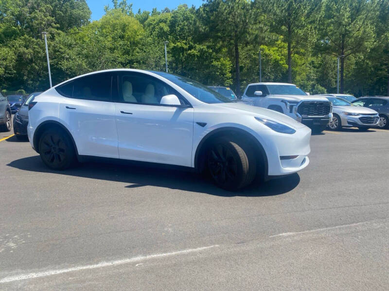 2024 Tesla Model Y Long Range
