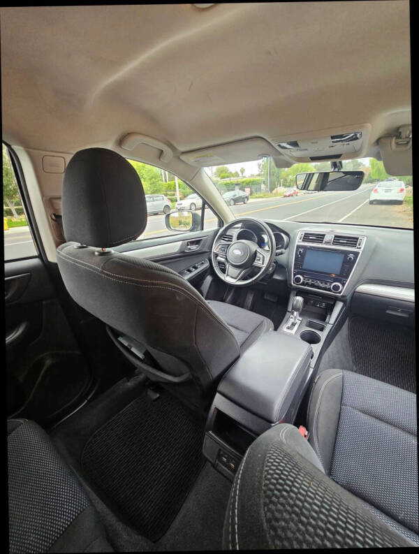 2019 Subaru Outback 2.5i Premium