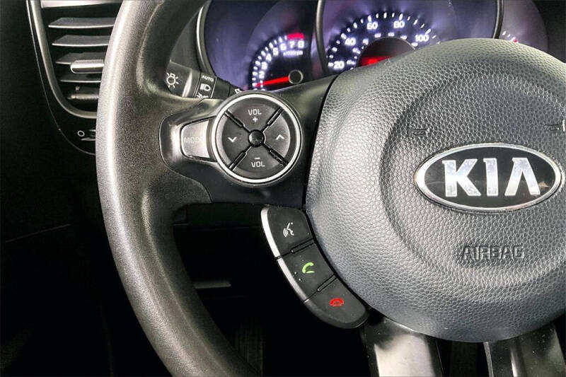 2017 Kia Soul +
