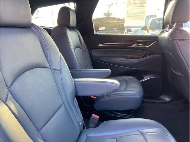 2024 Buick Enclave Premium