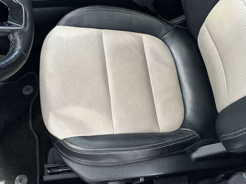 2022 Ford Escape Plug-In Hybrid Titanium