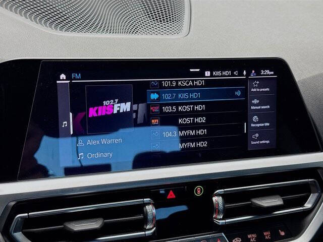 2022 BMW 3 Series 330e