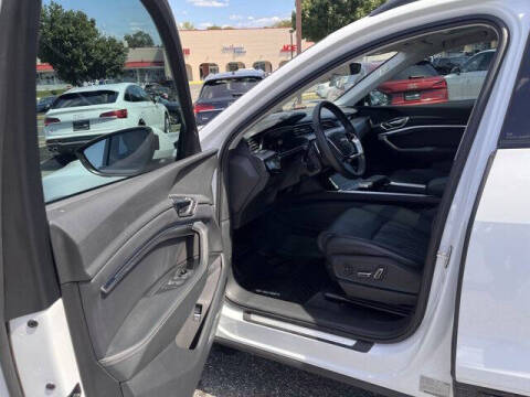 2024 Audi Q8 e-tron quattro Prestige