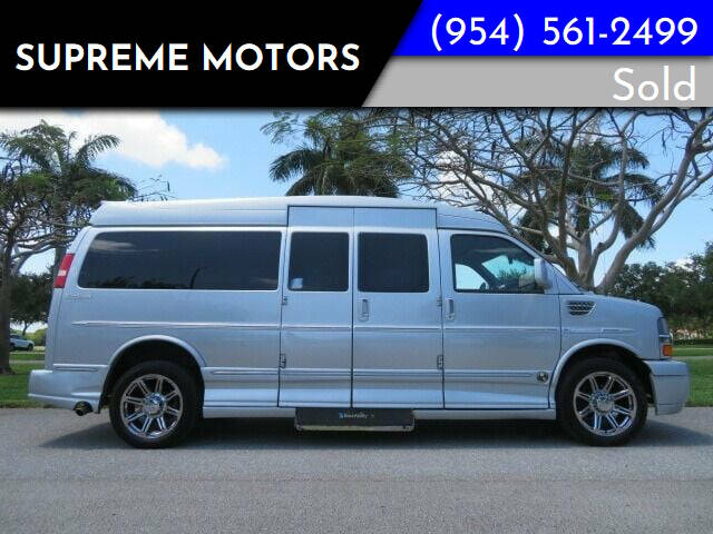 2014 Chevrolet Express Cargo Work Van's photo