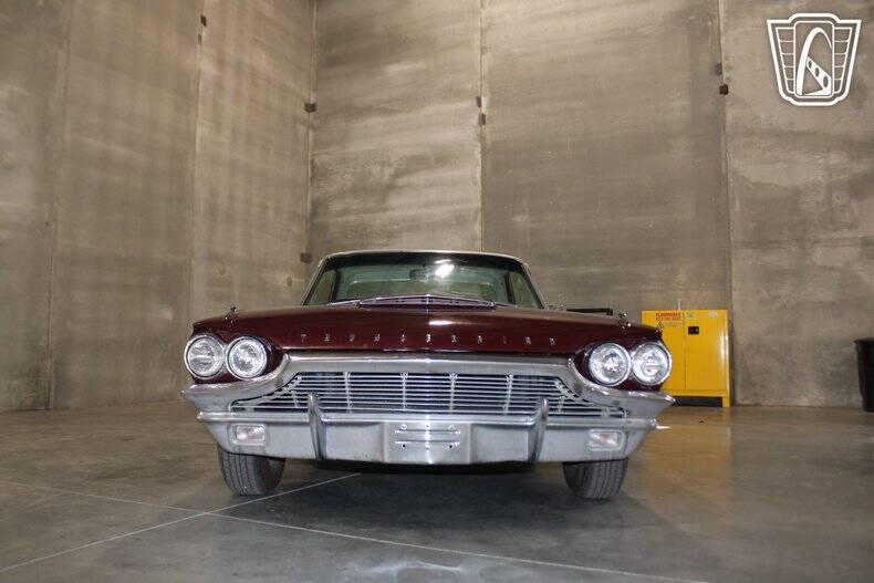 1964 Ford Thunderbird