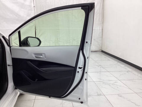 2023 Toyota Corolla Hatchback SE
