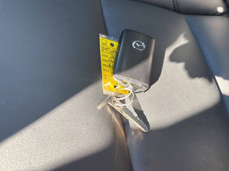 2025 Mazda Mazda3 Sedan 2.5 S Preferred