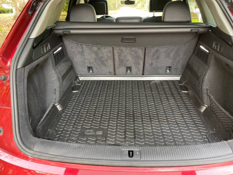 2018 Audi Q5 2.0T quattro Premium Plus