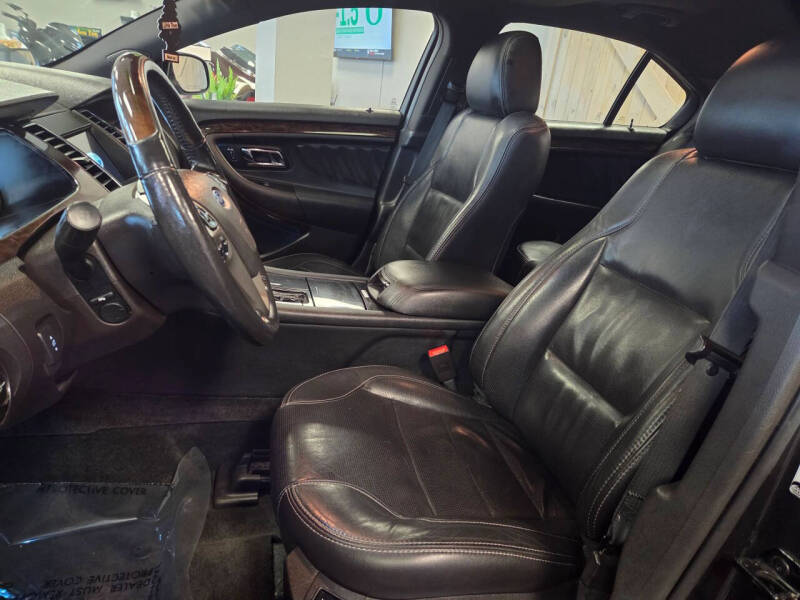 2016 Ford Taurus Limited