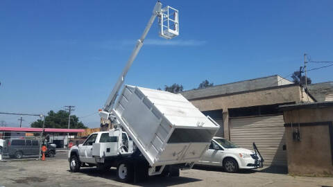 2001 Chevrolet Silverado 3500HD for sale at Vehicle Center in Rosemead CA