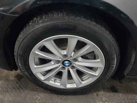 2015 BMW 5 Series 528i xDrive