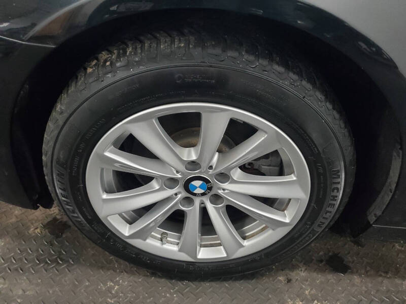 2015 BMW 5 Series 528i xDrive